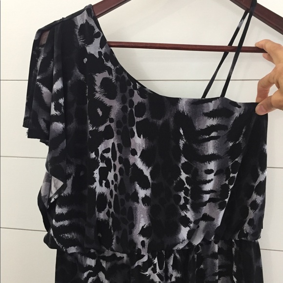 NWT Black & Grey Animal Print One Shoulder Dress - Picture 7 of 8